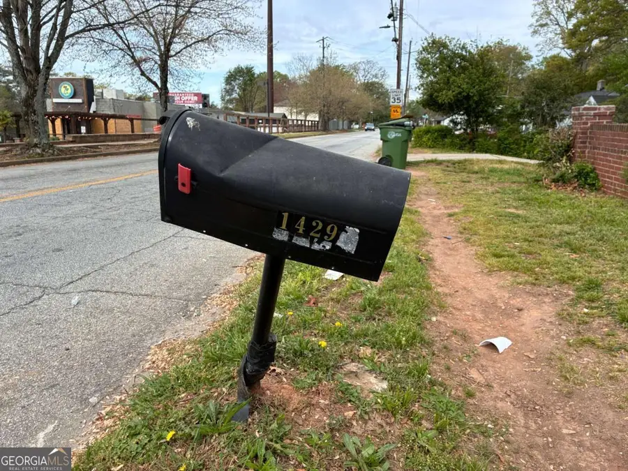 1429 Venetian Drive Sw, Atlanta, GA 30311 - #2