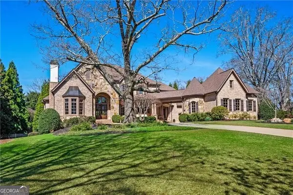 130 Manor Lake Court, Milton, GA 30004