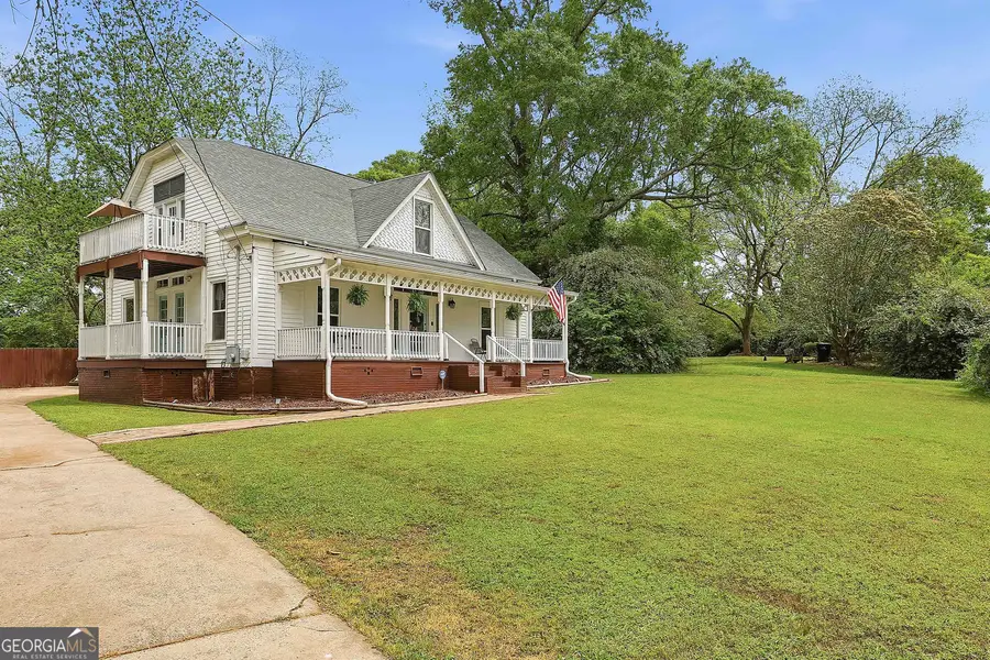 21 Smith Street, Grantville, GA 30220 - #3