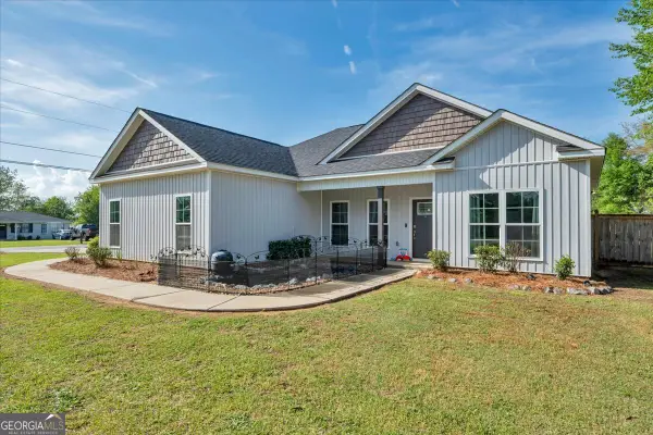 144 Summit Drive, Byron, GA 31008