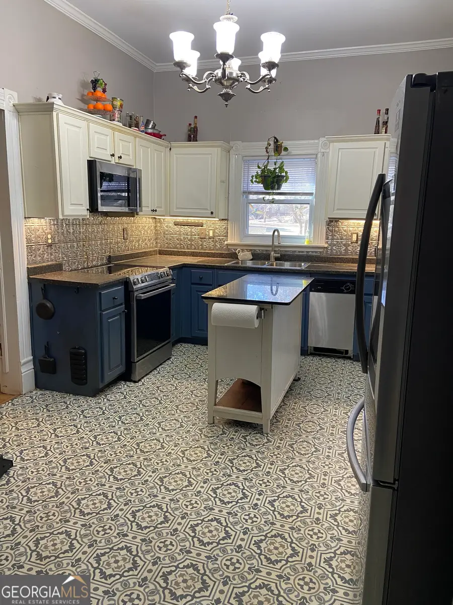 107 6th Avenue, Mansfield, GA 30055 - #3