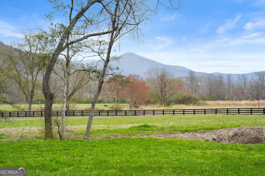 605 Lynch Mountain Road, Sautee Nacoochee, GA 30571 - #2