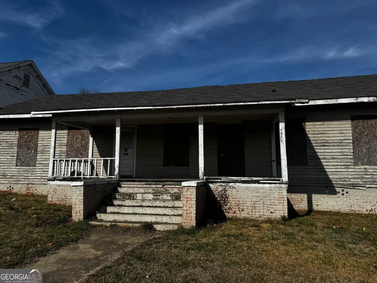 201 Jackson Street, Roanoke Rapids, NC 27827 - #1