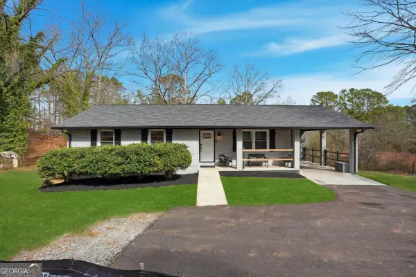 93 Floyd Lane, Hampton, GA 30228