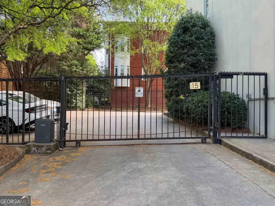 15 Waddell Street Ne #303, Atlanta, GA 30307 - #3