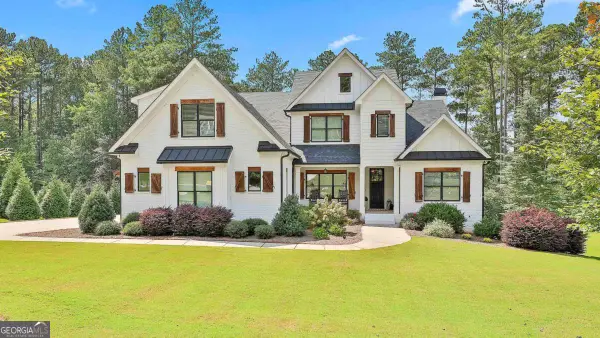 170 Belle Maison Drive, Newnan, GA 30265