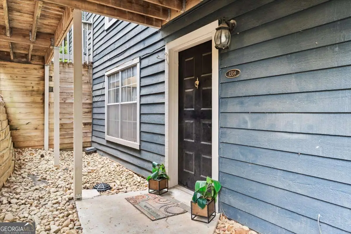 1359 N Crossing Drive Ne, Atlanta, GA 30329 - #1