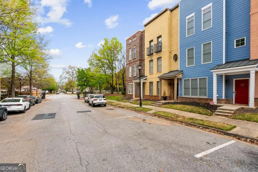 741 Liberty Commons Drive Nw, Atlanta, GA 30314 - #2