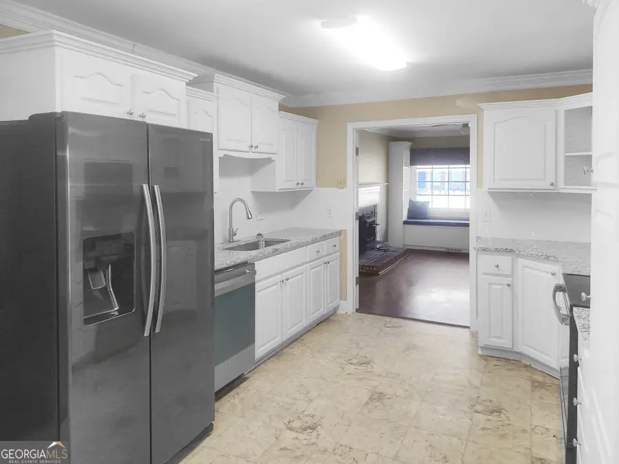 542 Lee Street, Thomson, GA 30824 - #2