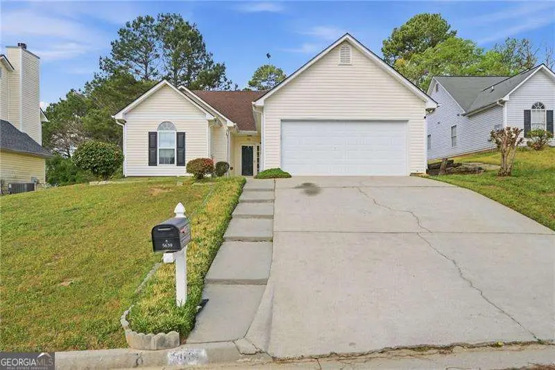 5639 Isleworth Court, Atlanta, GA 30349 - #1
