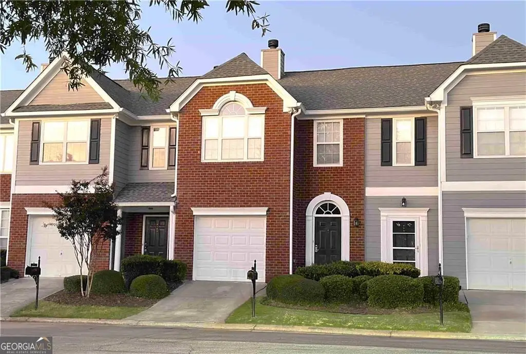 6243 Shoreview Circle, Flowery Branch, GA 30542 - #1