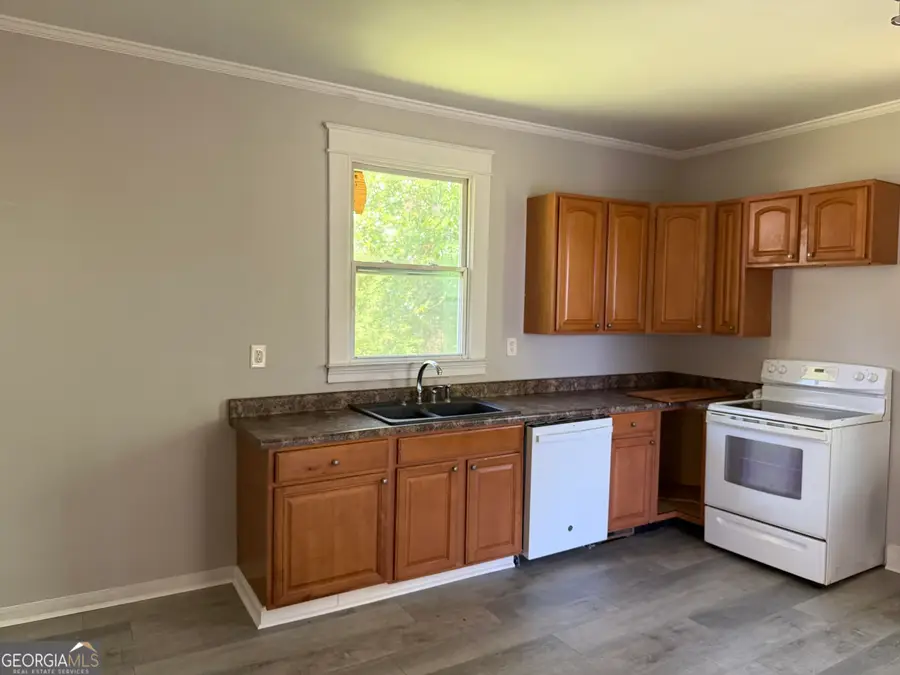 114 C Street Ne, Thomaston, GA 30286 - #3