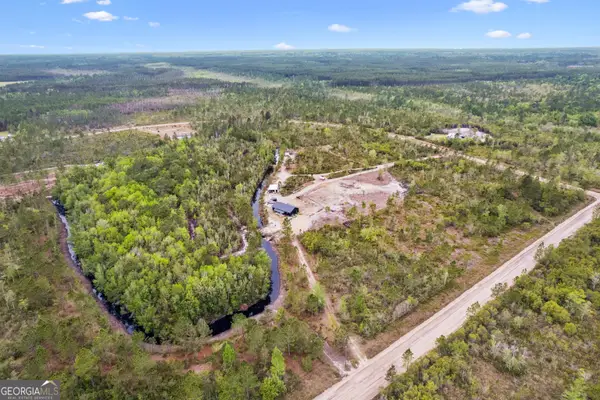 882 Piketts Mill Trail, Waynesville, GA 31566