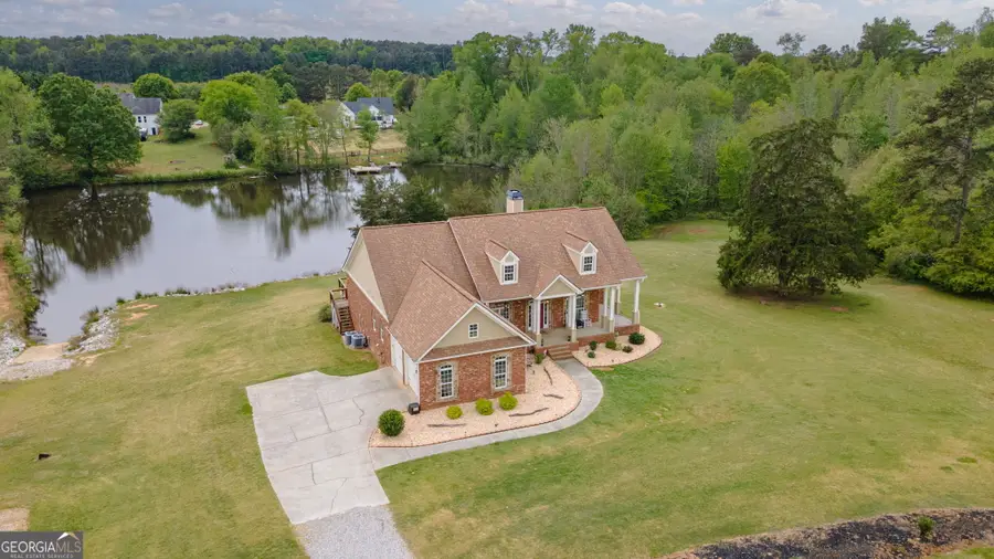 725 Amber Lakes Court, Social Circle, GA 30025 - #2