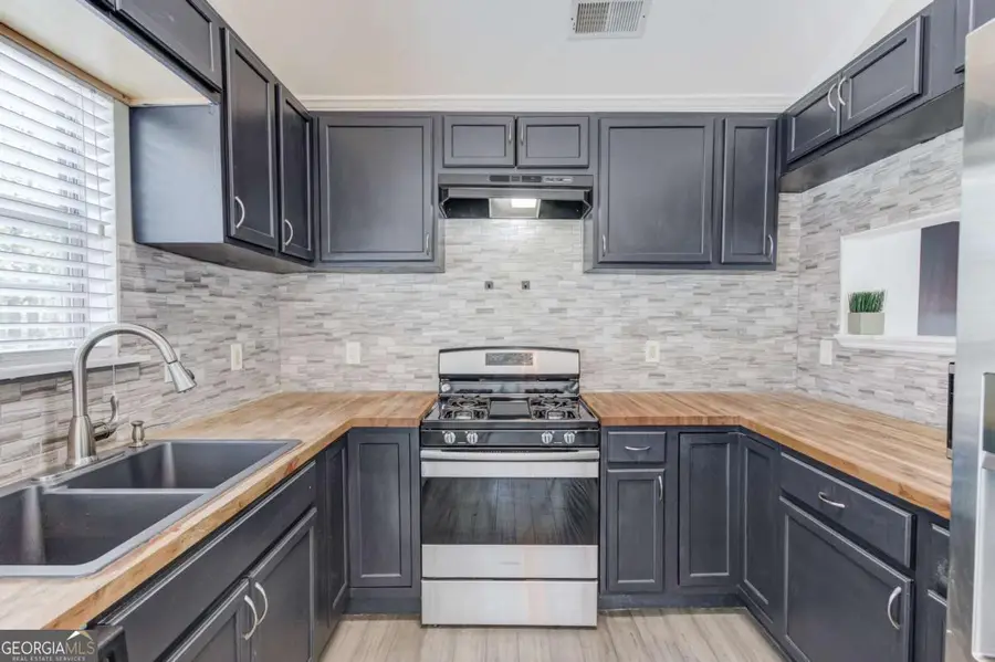 865 Stonebridge Park Circle, Lithonia, GA 30058 - #3