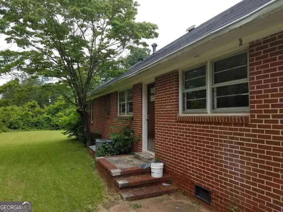 329 Mcdonough Road, Jackson, GA 30233 - #2