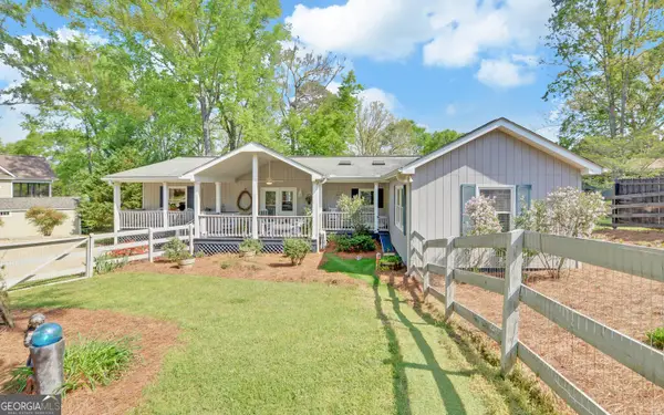 809 Glenn Ferry Road, Fair Play, SC 29643