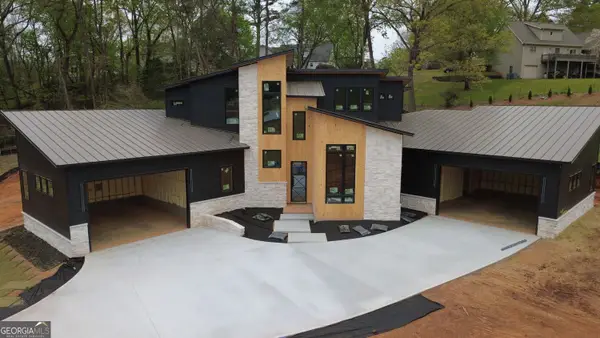 3471 Clarks Bridge Tract 3 Road, Gainesville, GA 30506