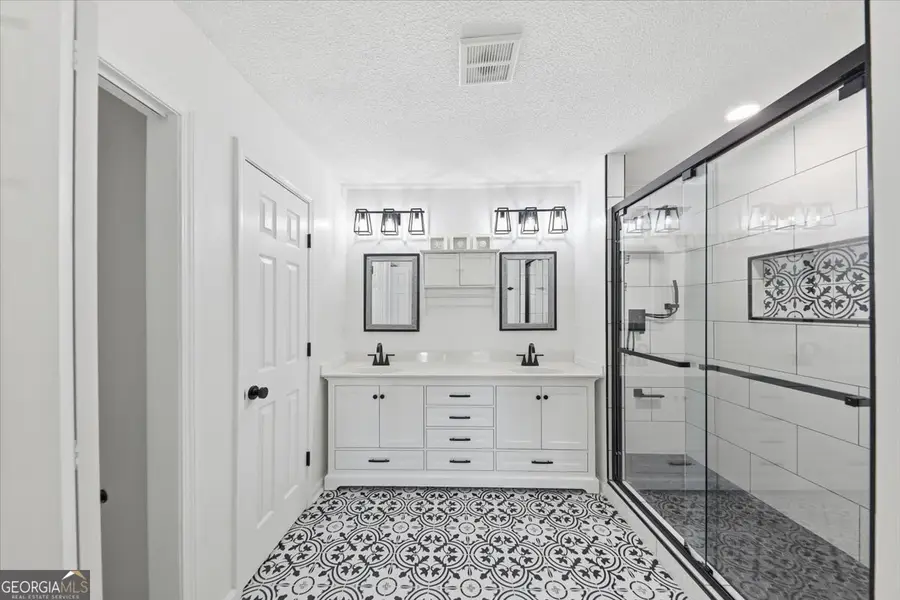 213 Kenninghall Lane Se, Smyrna, GA 30082 - #2