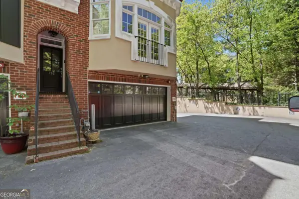 782 Clifton Heights Lane Ne, Atlanta, GA 30329