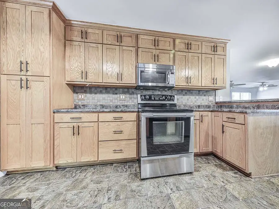 424 Shamrock Drive, Dalton, GA 30721 - #2