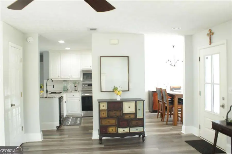 5338 Ashland Drive, Flowery Branch, GA 30542 - #3