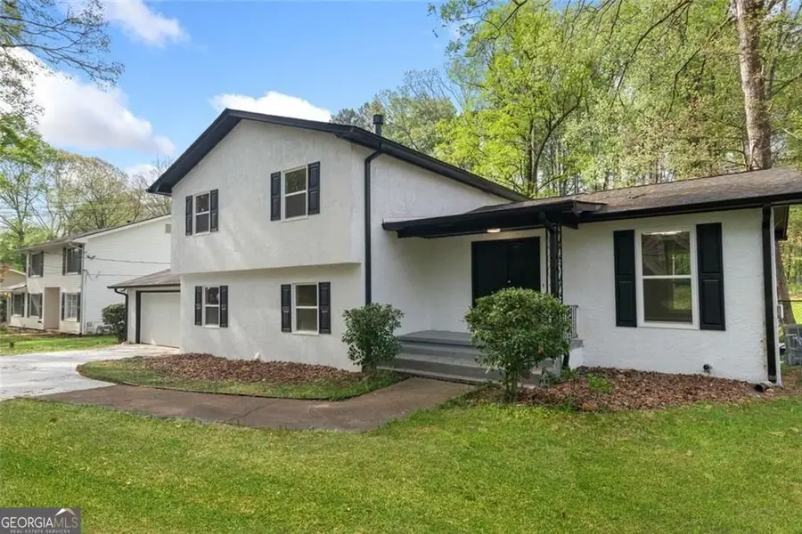 4645 Dunwoody Club Drive, Dunwoody, GA 30350 - #3