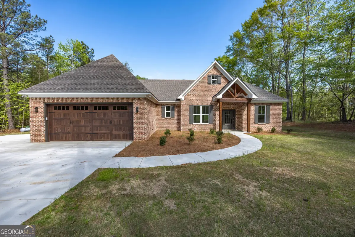 230 Mcgee Rd, Pine Mountain, GA 31822 - #1