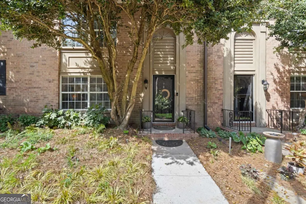 6980 Roswell Road, Atlanta, GA 30328 - #1