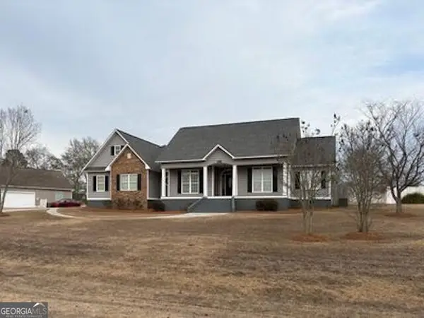 33 Surrey Circle, Tifton, GA 31793