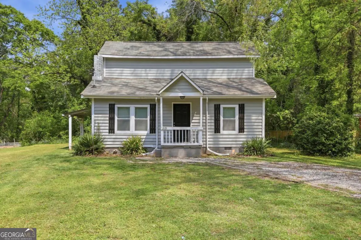 219 Howell Drive Sw, Atlanta, GA 30331 - #1