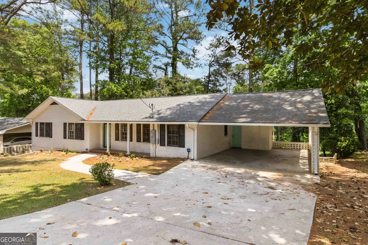 4204 Williamsburg Drive, Atlanta, GA 30337 - #1