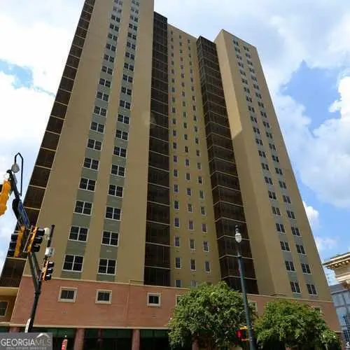 300 W Peachtree Street Ne #23 F, Atlanta, GA 30332