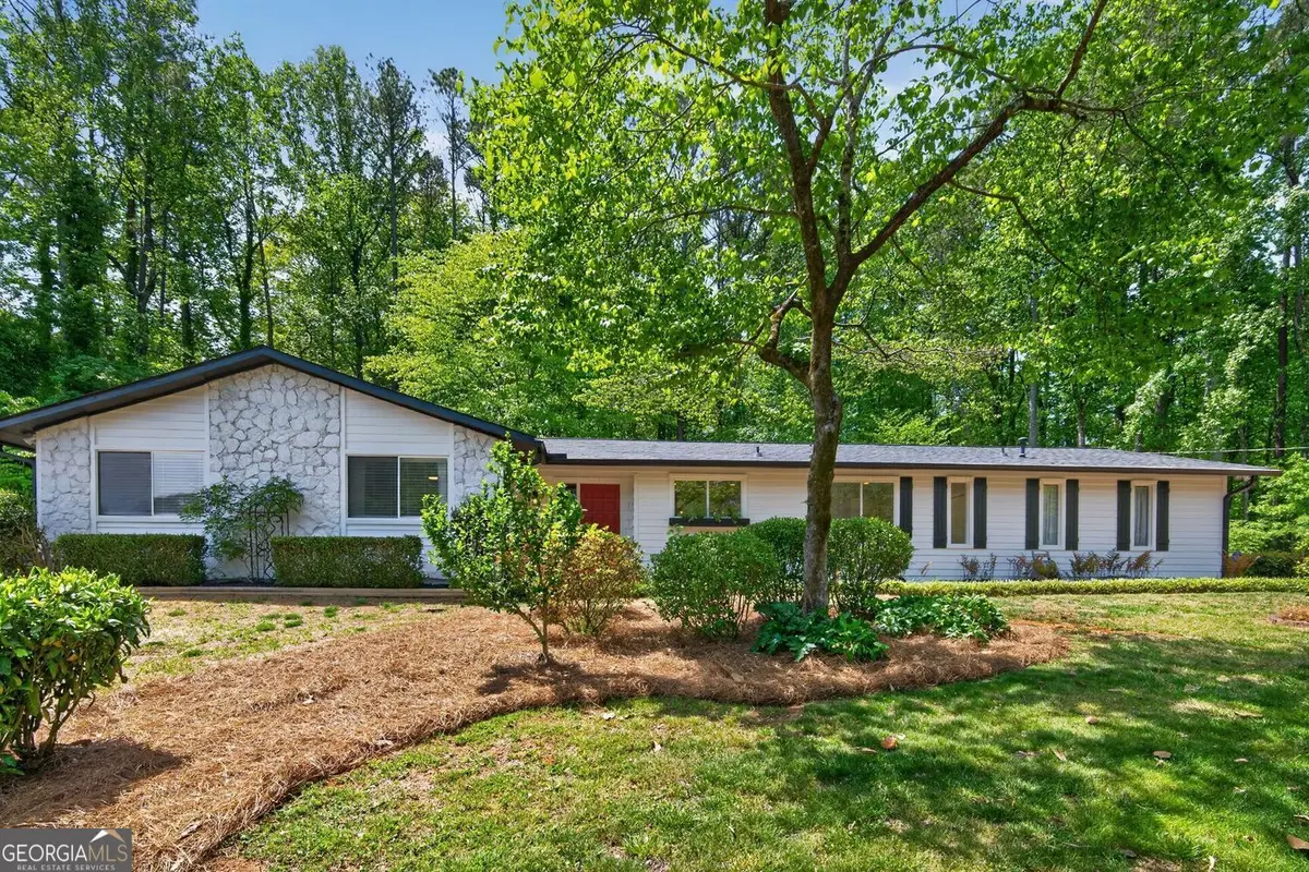 755 E Hembree Crossing, Roswell, GA 30076 - #1