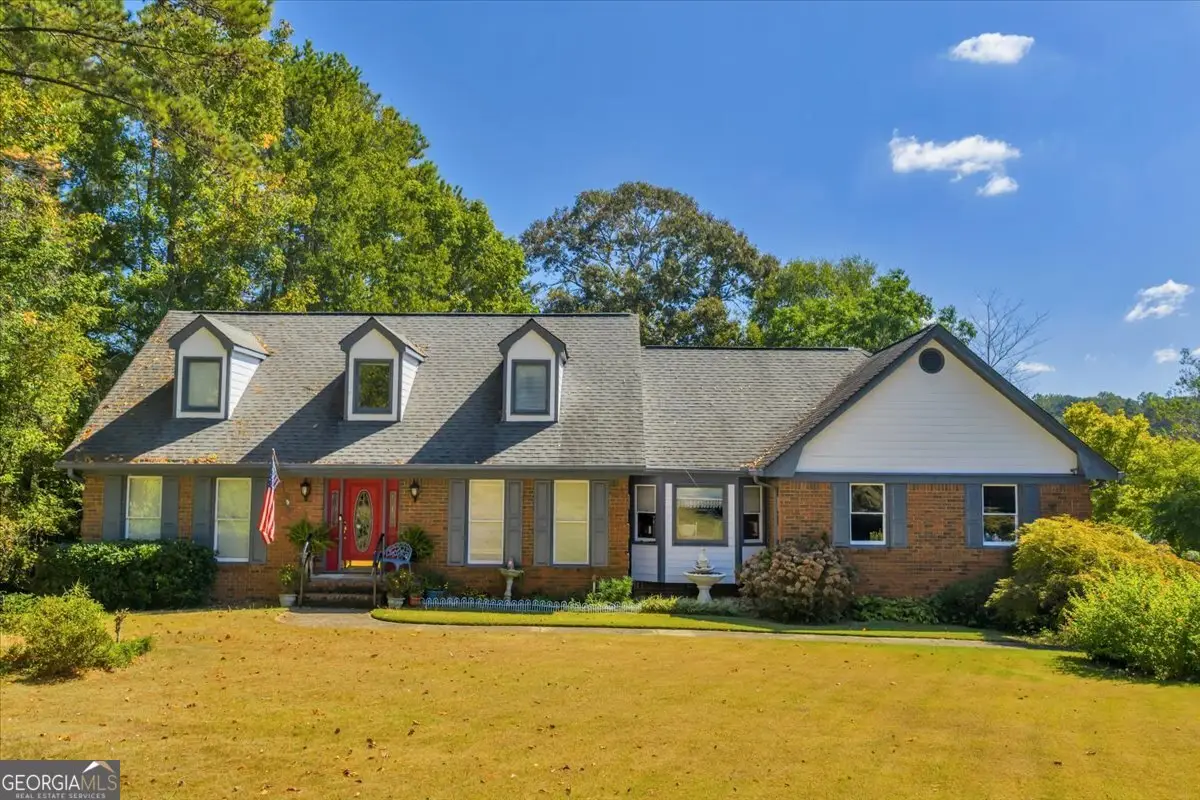 5011 SE West Lake Drive, Conyers, GA 30094 - #1