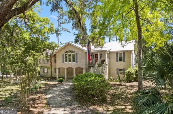 225 West Point Drive, St. Simons, GA 31522