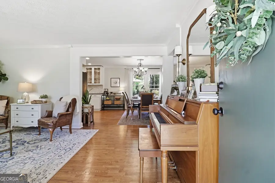 915 Pine Manor, Marietta, GA 30066 - #3