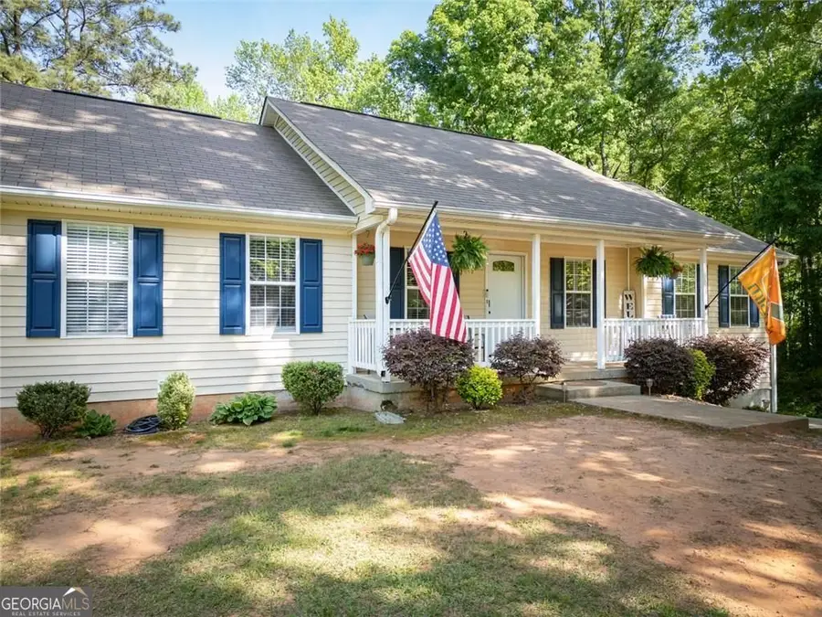 1042 Birdseye View, Locust Grove, GA 30248 - #2