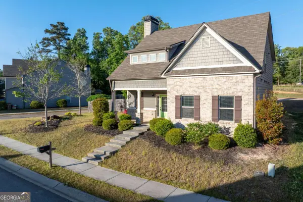 428 Meadow Vista Lane, Hoschton, GA 30548