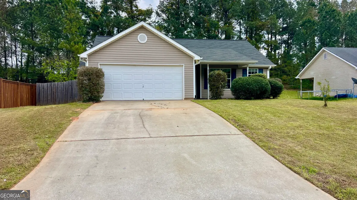 195 Creekside Drive, Grantville, GA 30220 - #1