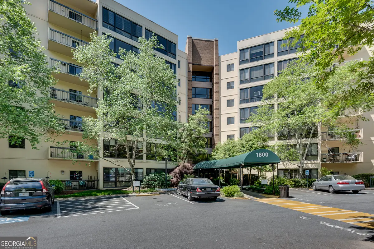 1800 Clairmont Lake #A623, Decatur, GA 30033 - #1