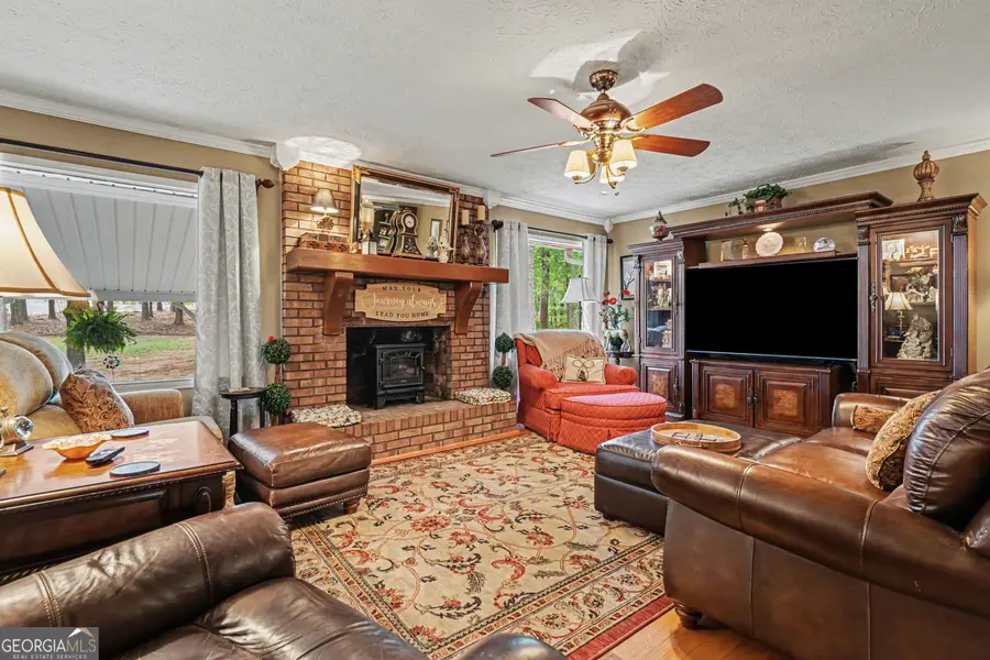 3425 N Sharon Church Road, Loganville, GA 30052 - #3