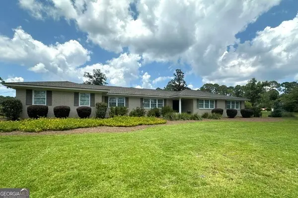 300 Lewis Drive, Vidalia, GA 30474