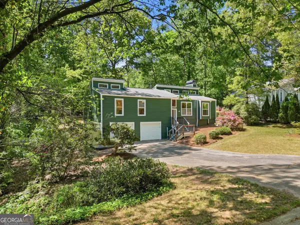 2530 Kingsley Drive Ne, Marietta, GA 30062