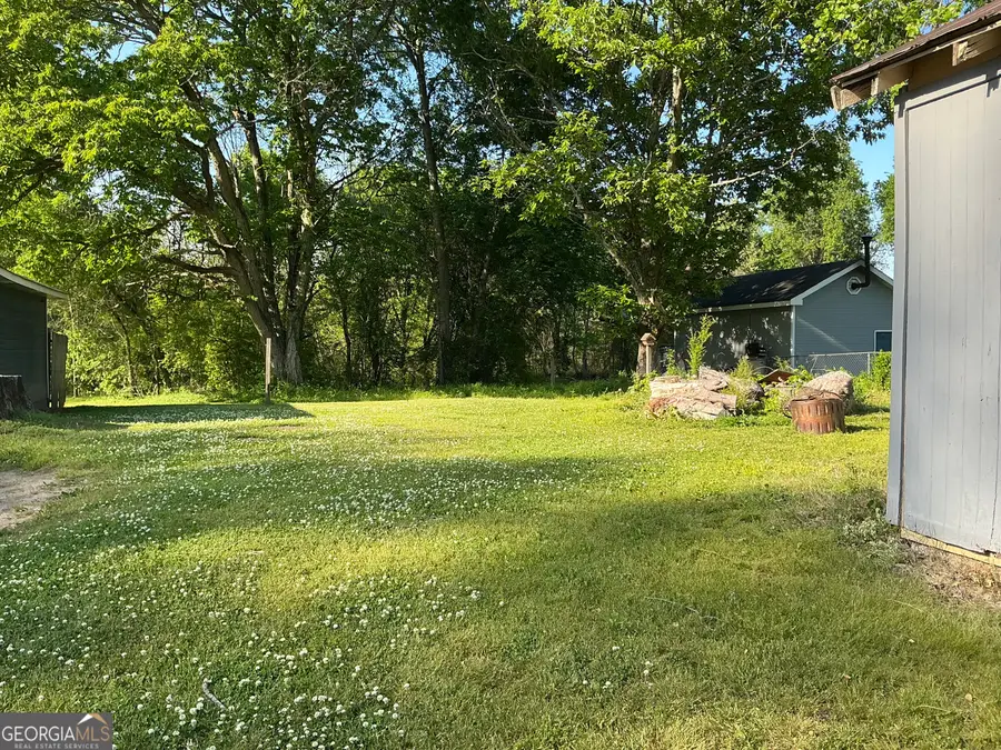 717 W 12th Street, Chickamauga, GA 30707 - #3