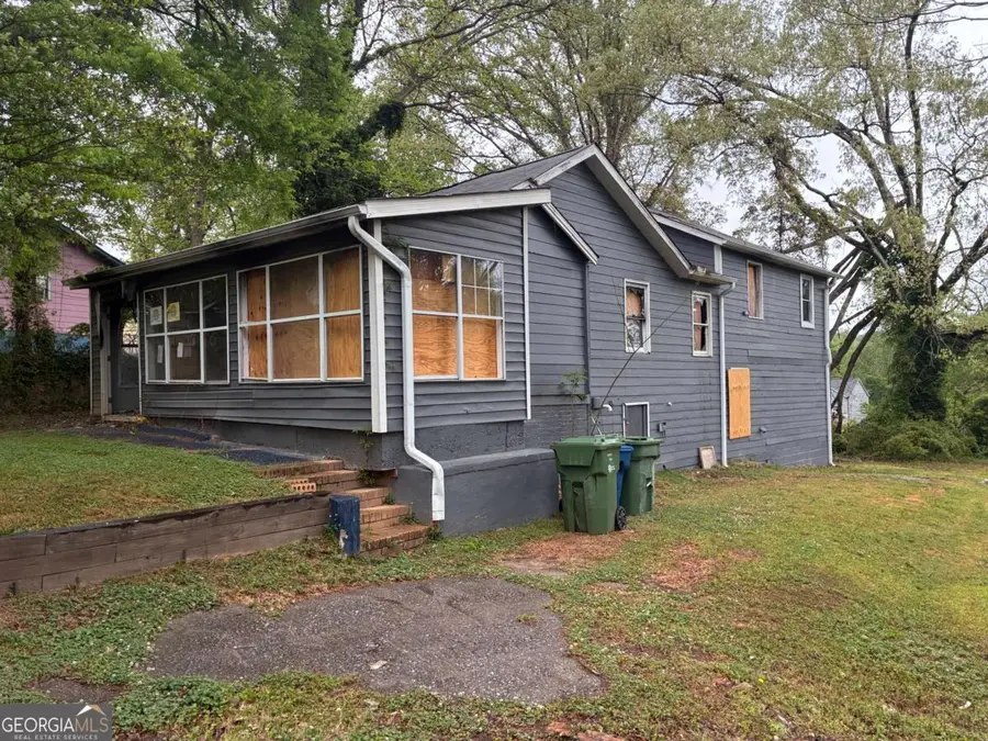 2387 Saint James Drive Nw, Atlanta, GA 30318 - #2