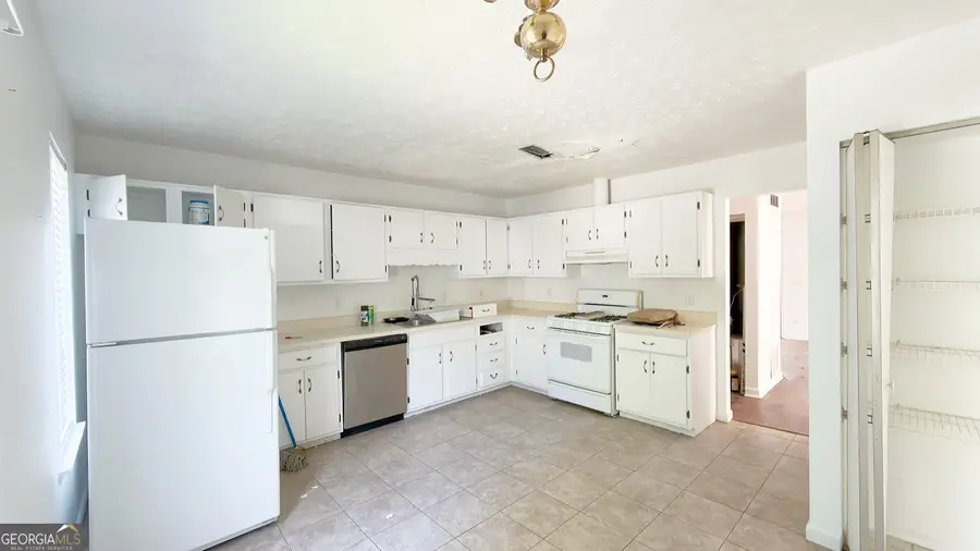 3404 Bayshore Drive, Atlanta, GA 30340 - #3