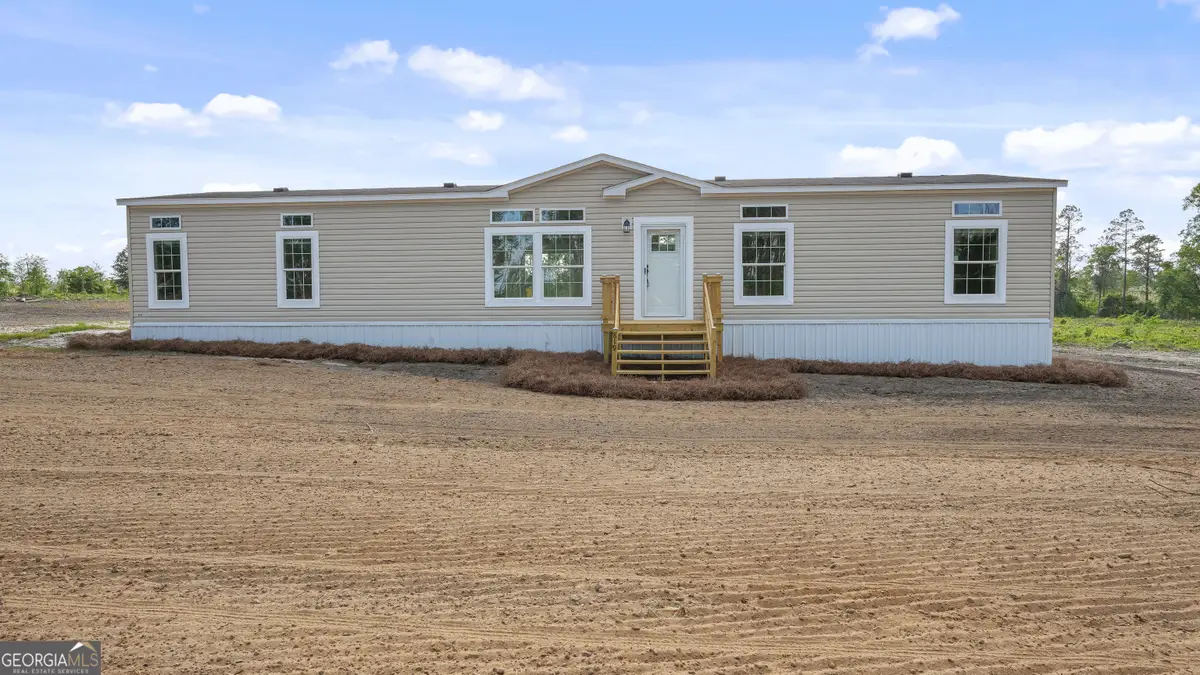 819 Hires, Jesup, GA 31545 - #1