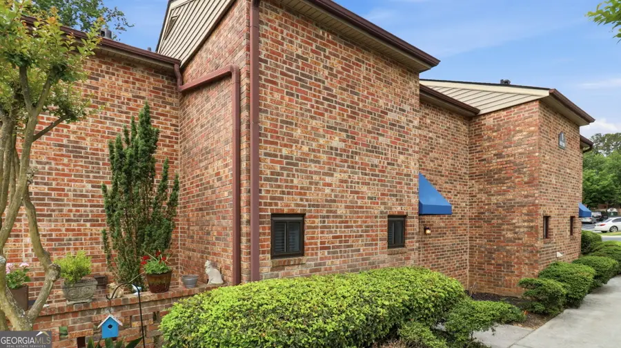 2252 Pernoshal Court, Dunwoody, GA 30338 - #2