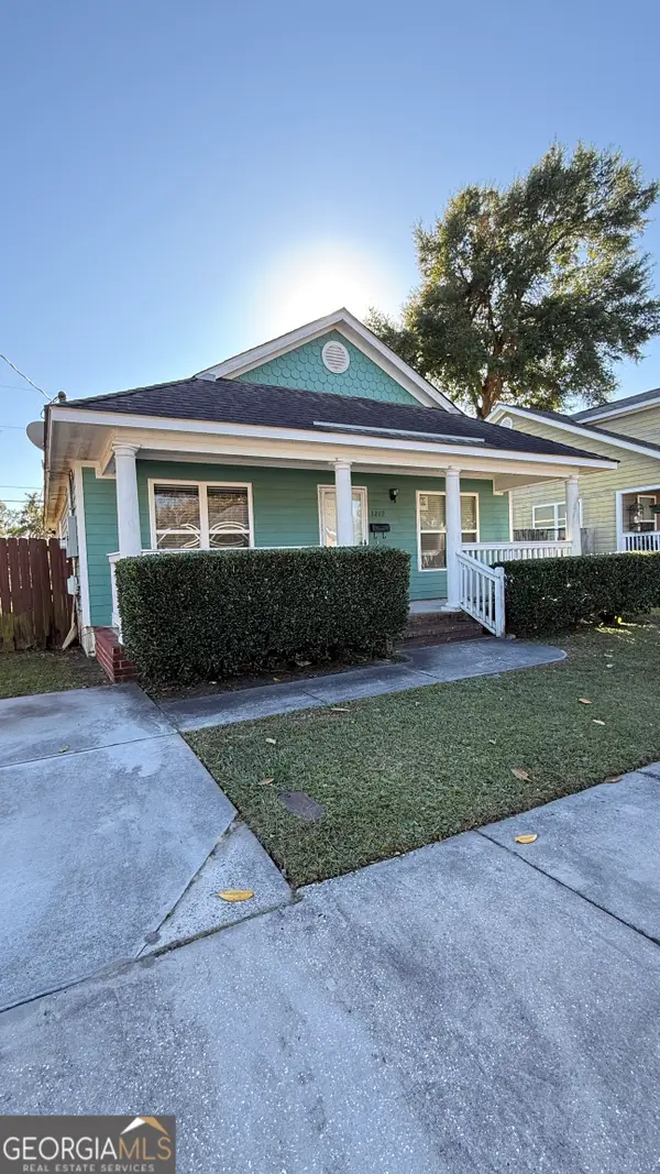 1219 E Waldburg Street, Savannah, GA 31404